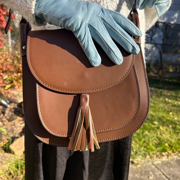 NWT Brown Leather Crossbody Saddle Bag w/ Tassel - Picture 7 of 8